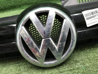 Решетка радиатора VW Golf 6 (2008-2012)