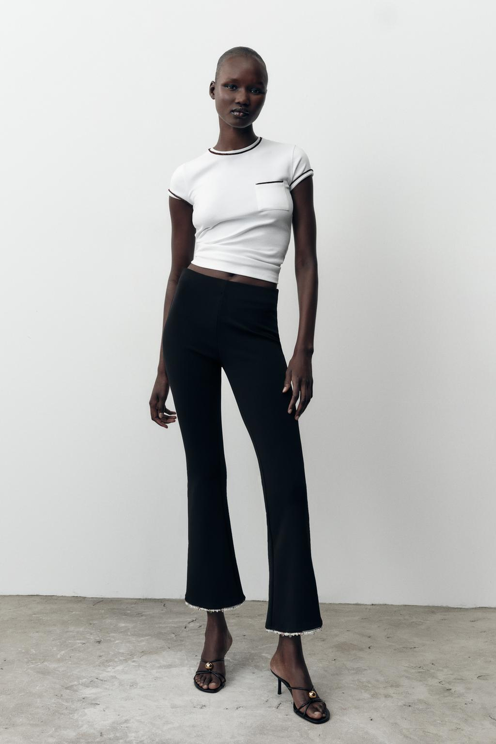 ZARA ФУТБОЛКА С ОТДЕЛКОЙ КАНТОМ И МЕТАЛЛИЗИРОВАННОЙ НИТЬЮ, БЕЛЫЙ