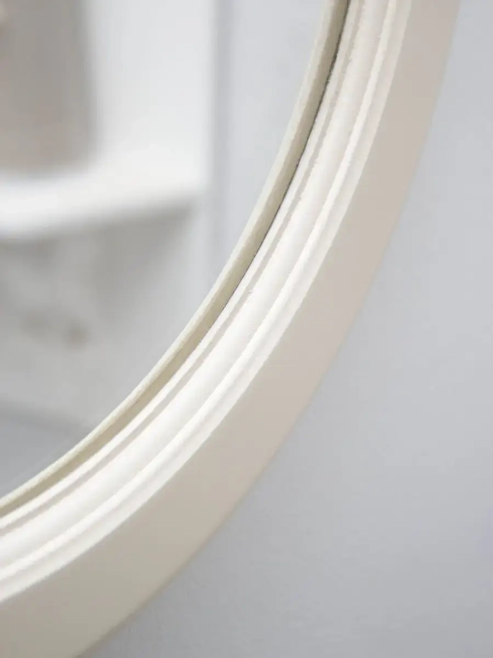 Зеркало настенное для прихожей 37 см