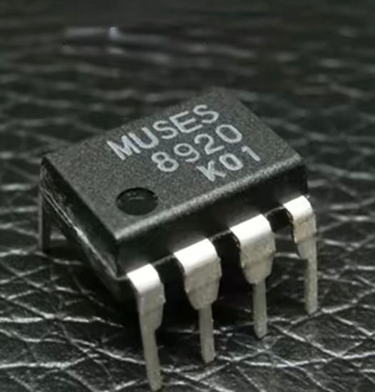 Микросхема MUSES8920D orig (marking 8920)/ DIP8