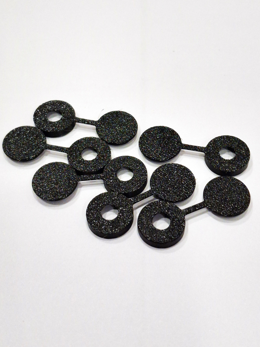 Пластиковые заглушки для саморезов, черные - 100 шт.