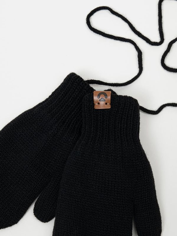 Варежки вязаные на флисе 