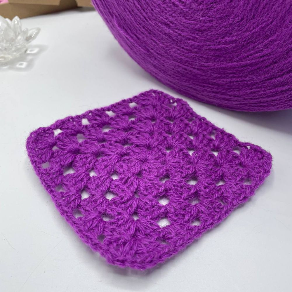 E. MIROGLIO 50% меринос VIRGIN WOOL 50% акрил