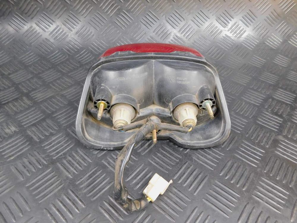 Стоп-сигнал Yamaha XJR1300 RP03J 2005