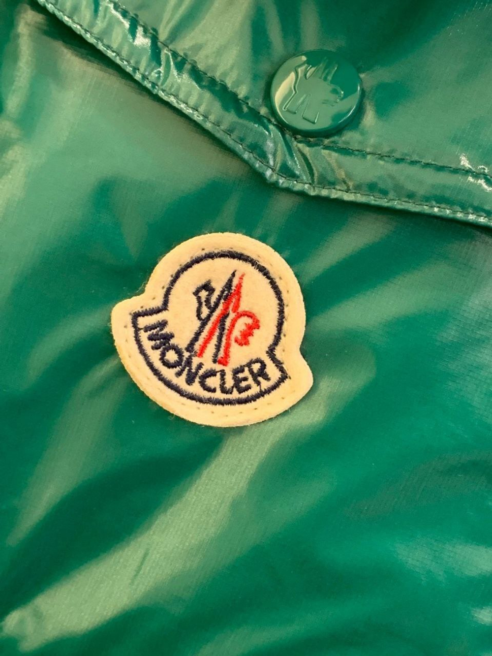 Пуховик Moncler