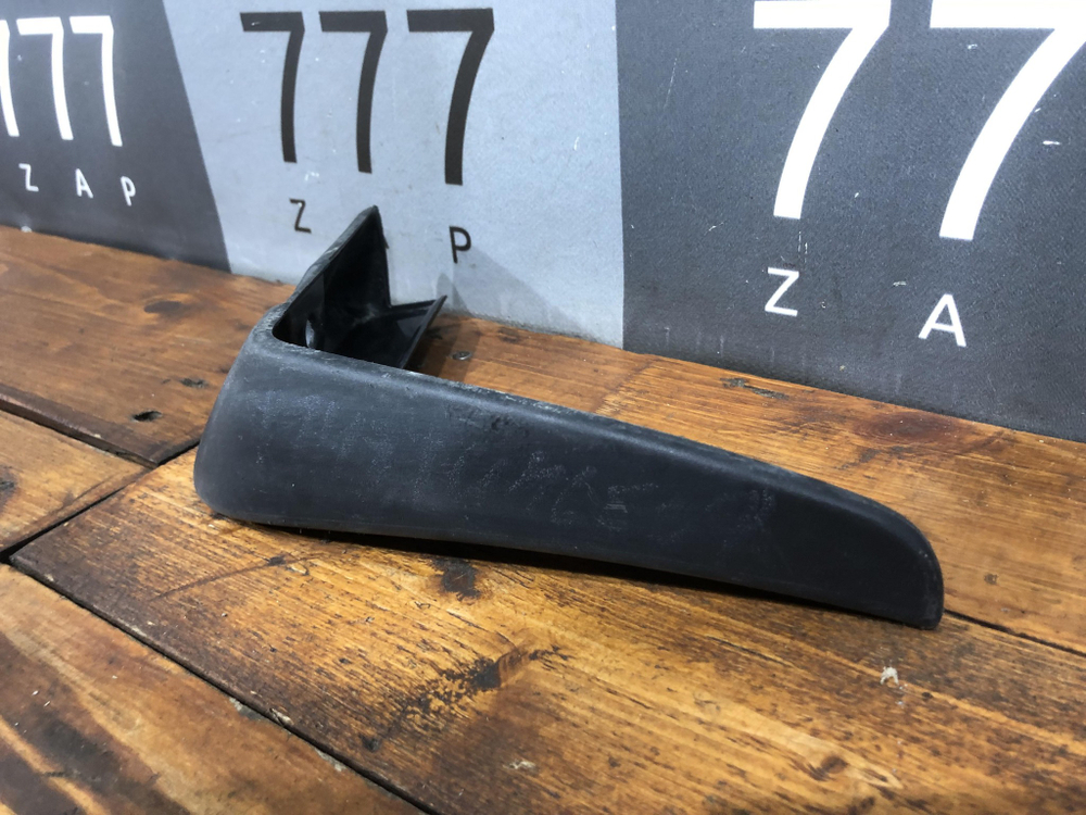 Брызговик задний правый Kia Rio 4 (FB) 17-20 Б/У Оригинал 86842H0000