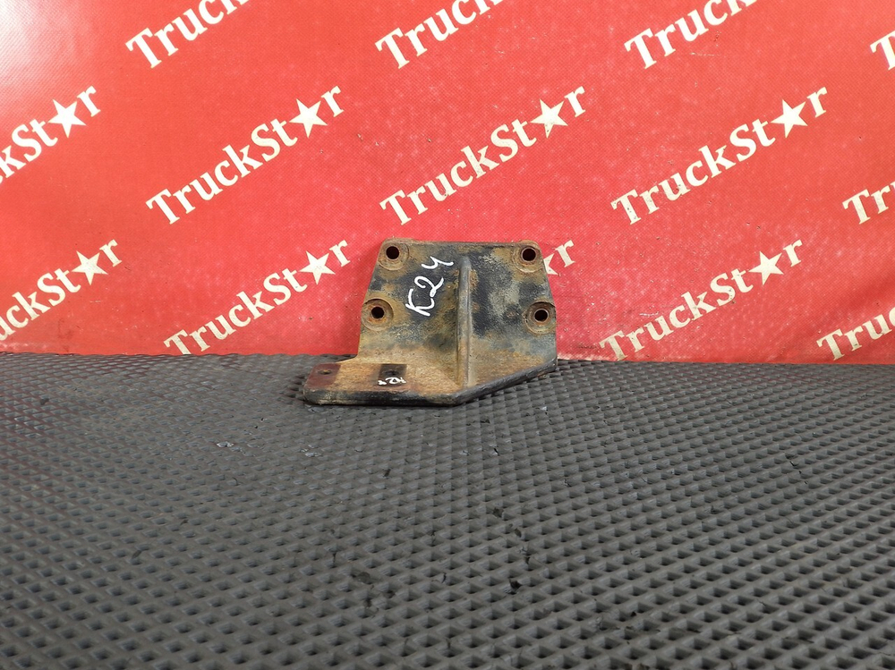 Кронштейн подушки двигателя левый 2018г