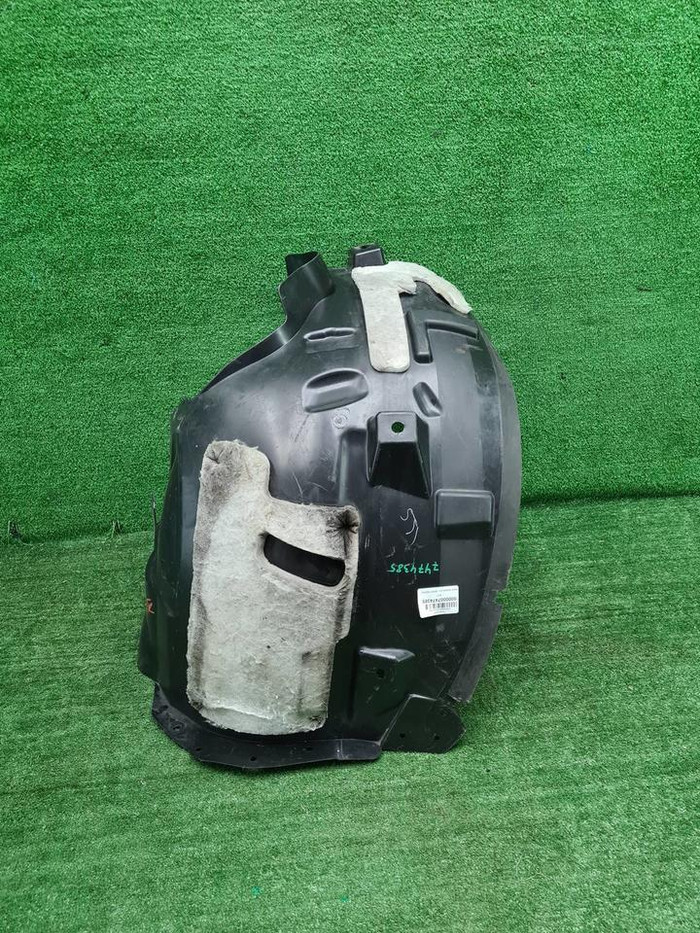 Подкрылок передний правый Mercedes GLE C292 15-19