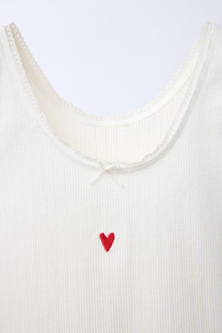 ZARA /НАБОР ИЗ 2 ТОПОВ С ПРИНТОМ «СЕРДЦА», ЭКРЮ