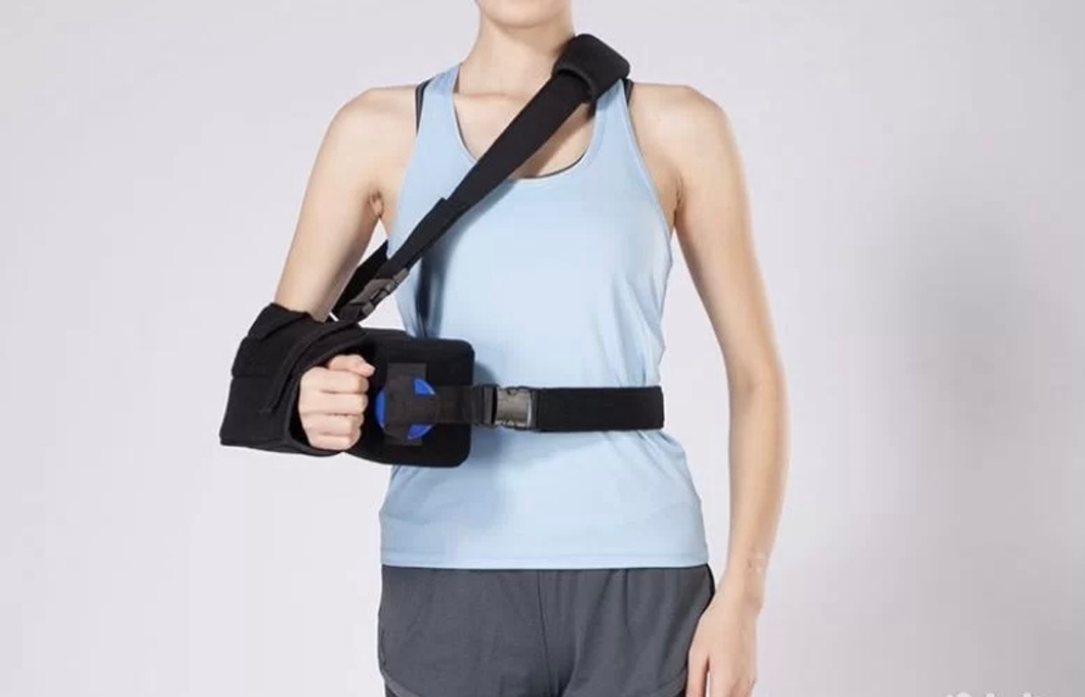 Шина отводящяя на плечевой сустав с подушкой 15°