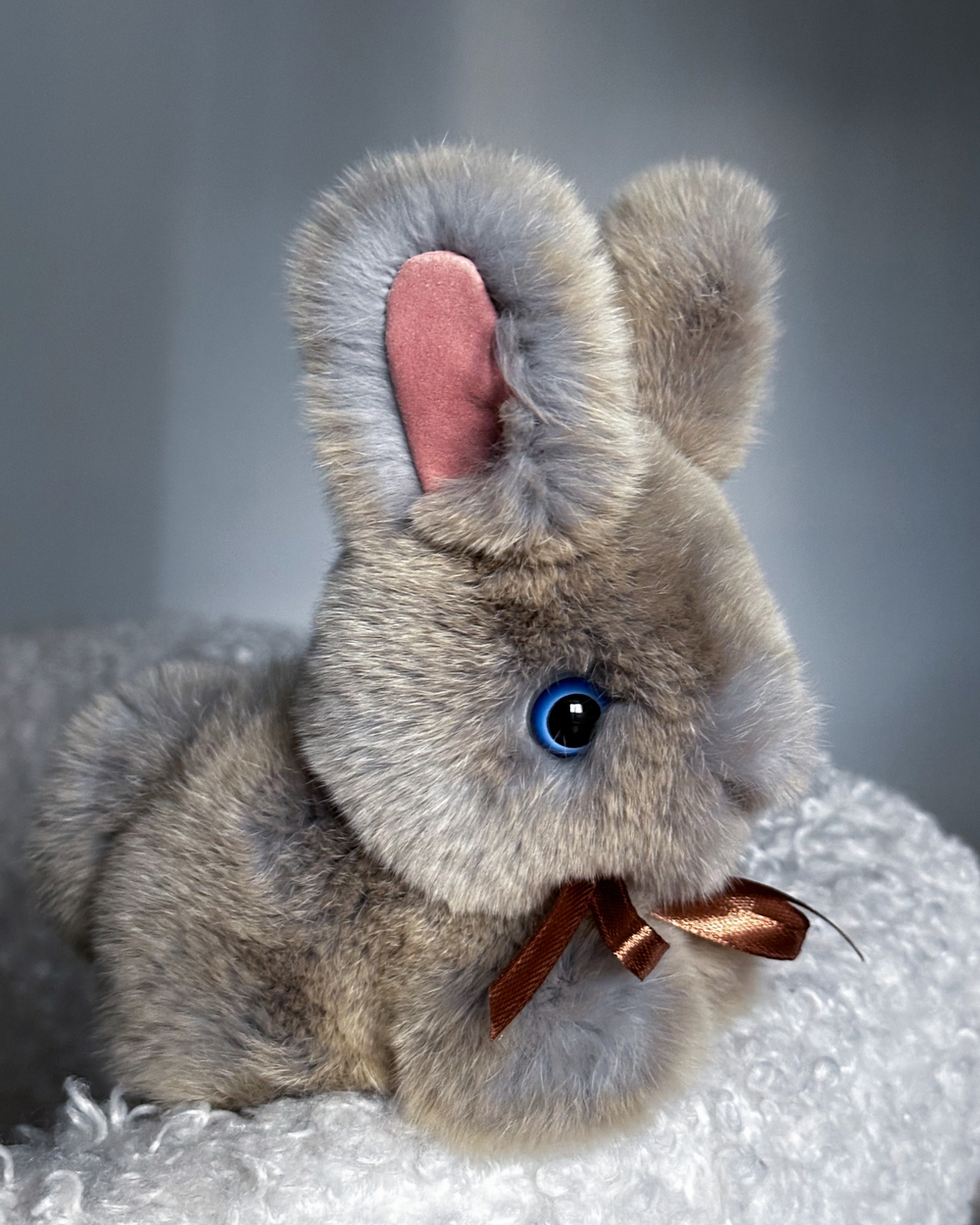 Кролик Тоша маленький (дымчатый)