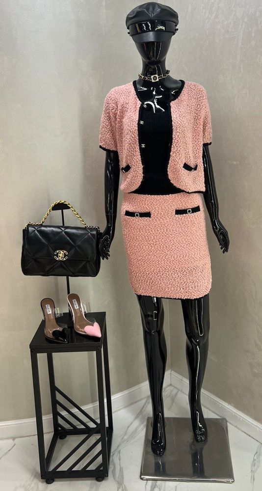 Костюм CHANEL