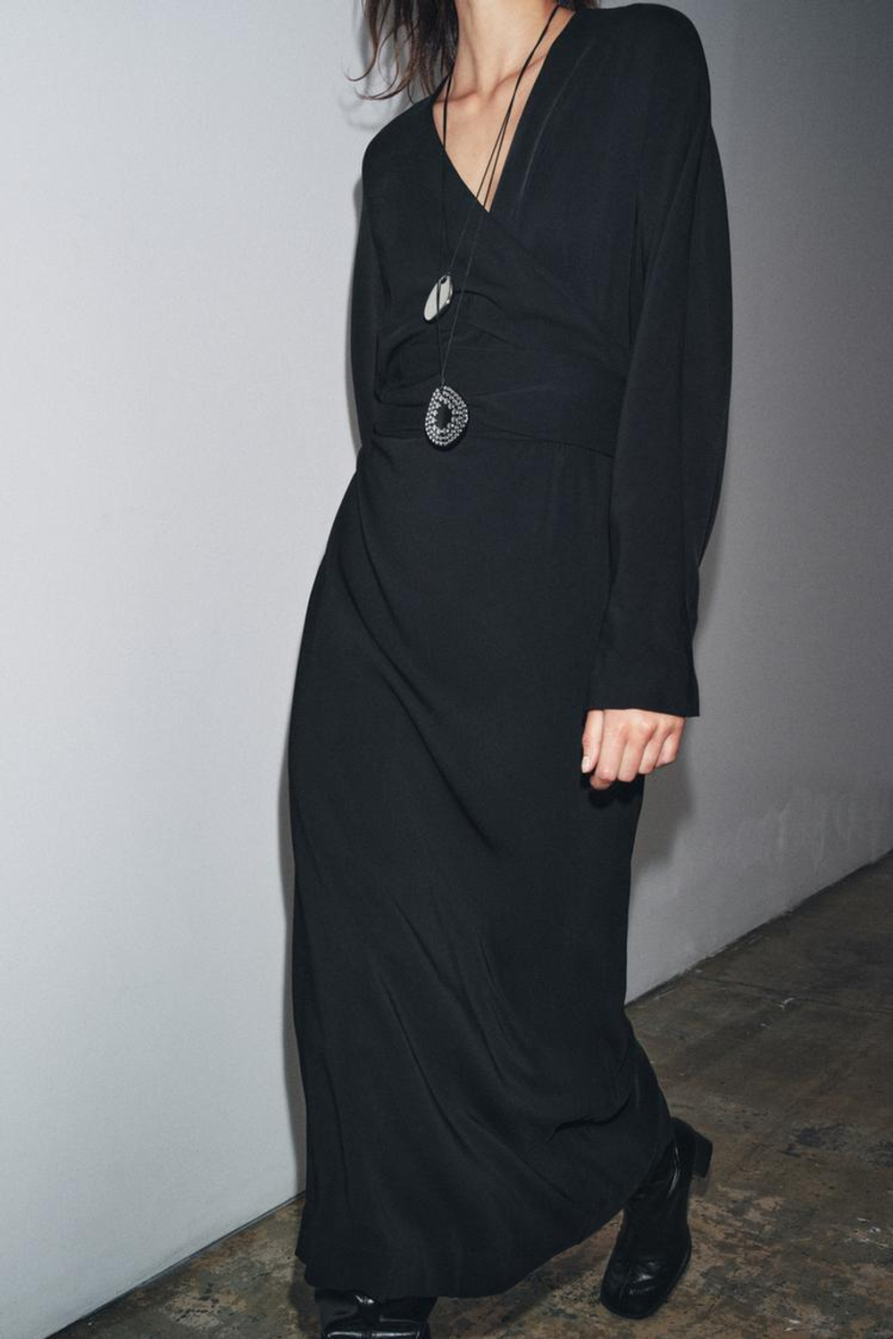 ZARA ПЛАТЬЕ МИДИ С ЗАВЯЗКАМИ — ZW COLLECTION, ЧЕРНЫЙ