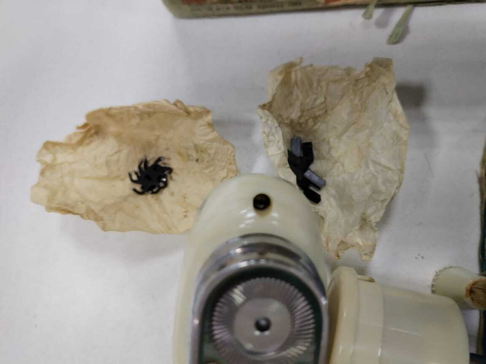 Электробритва Харьков СССР. 1965г