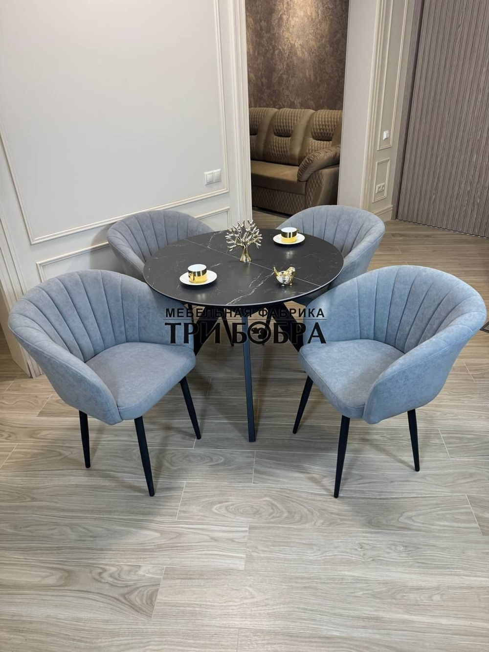 Круглый стол "Бонжур", керамогранит, черный мрамор