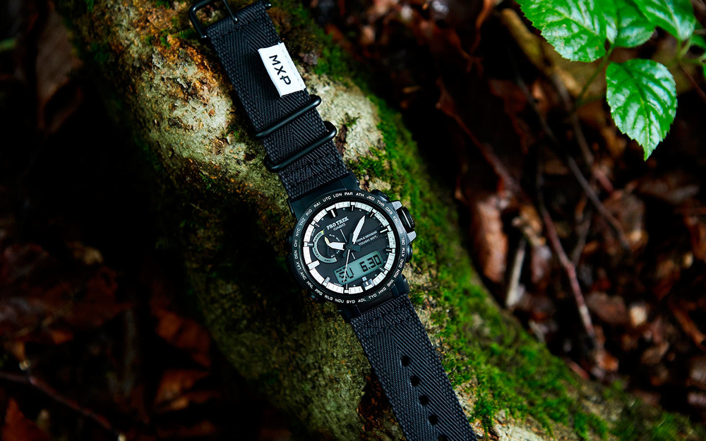 Японские наручные часы Casio Pro Trek PRW-60YBM-1AER