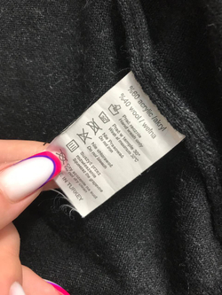 Жилетка вязаная на пуговицах, маркировка XL, визуально 50 размер