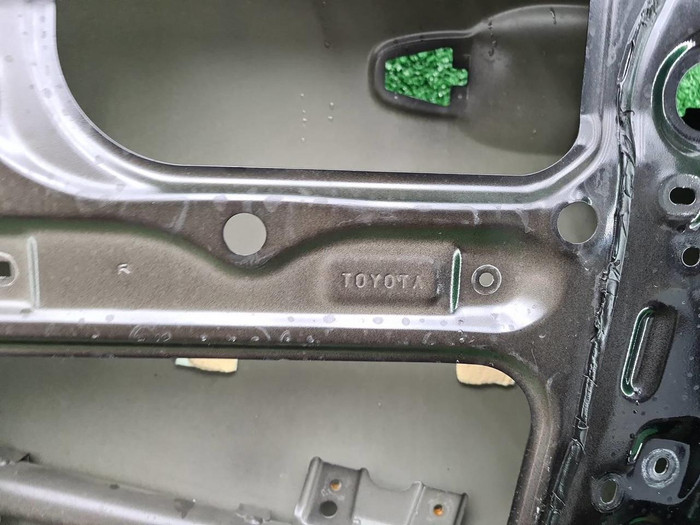 Дверь передняя правая Land Cruiser 200 (2015-2021)