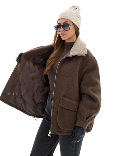 Шоколадная куртка с накладными карманами