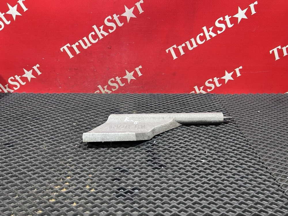 Кронштейн диффузора вентилятора