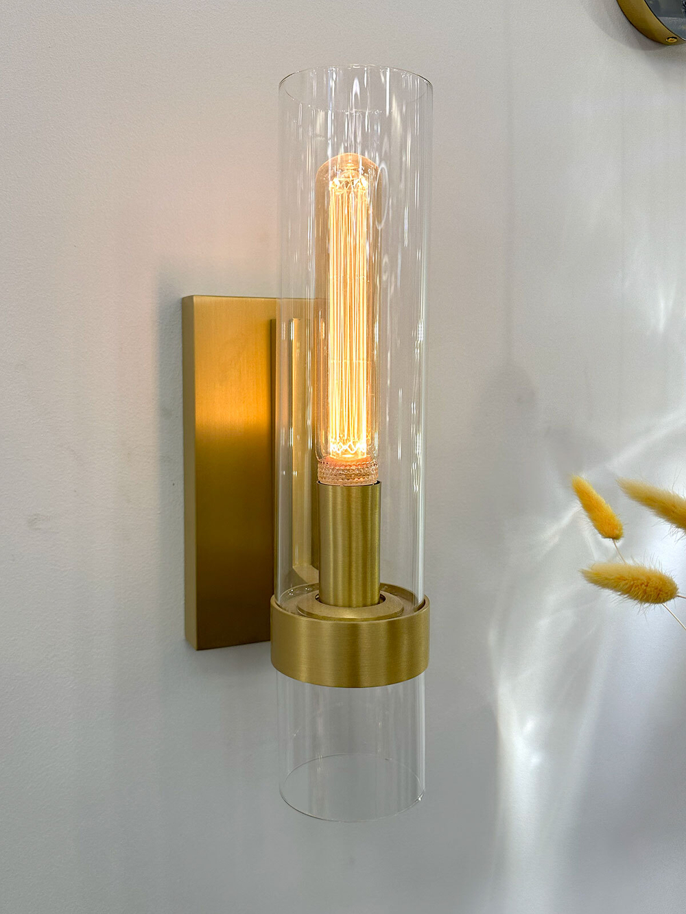 Настенный светильник MT8869-1W brass