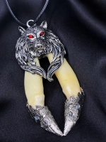 Защитный магический кулон амулет с настоящими Клыками Волка