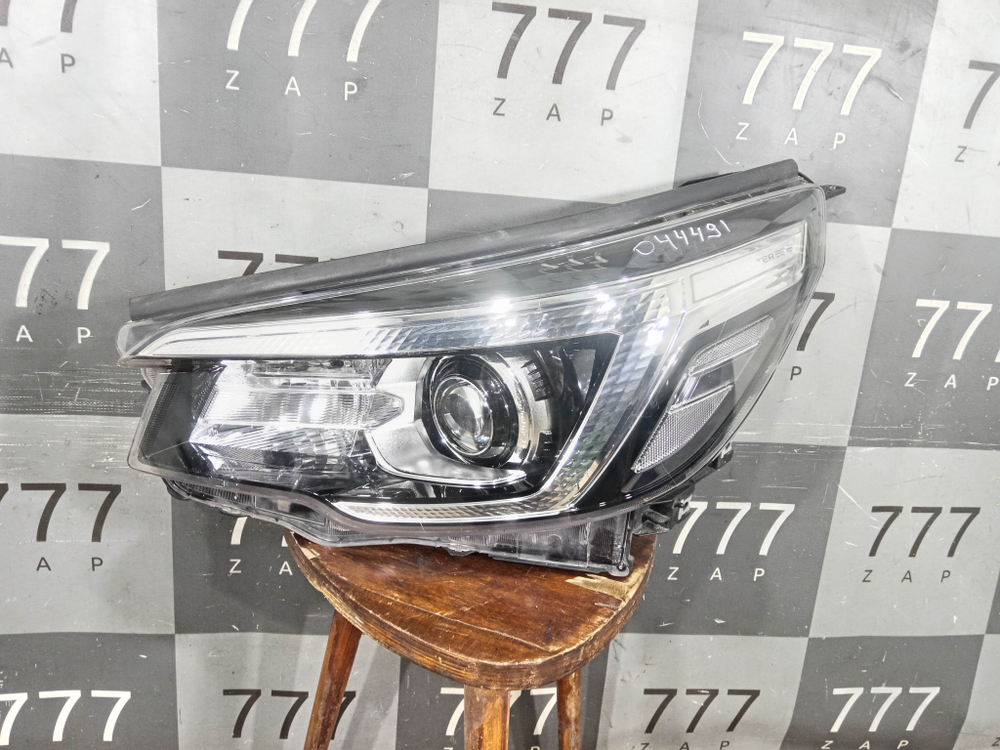 Фара левая LED Subaru Forester 5 (SK) 18-21 Б/У Оригинал 84002SJ030