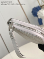 Louis Vuitton Zippy Wallet