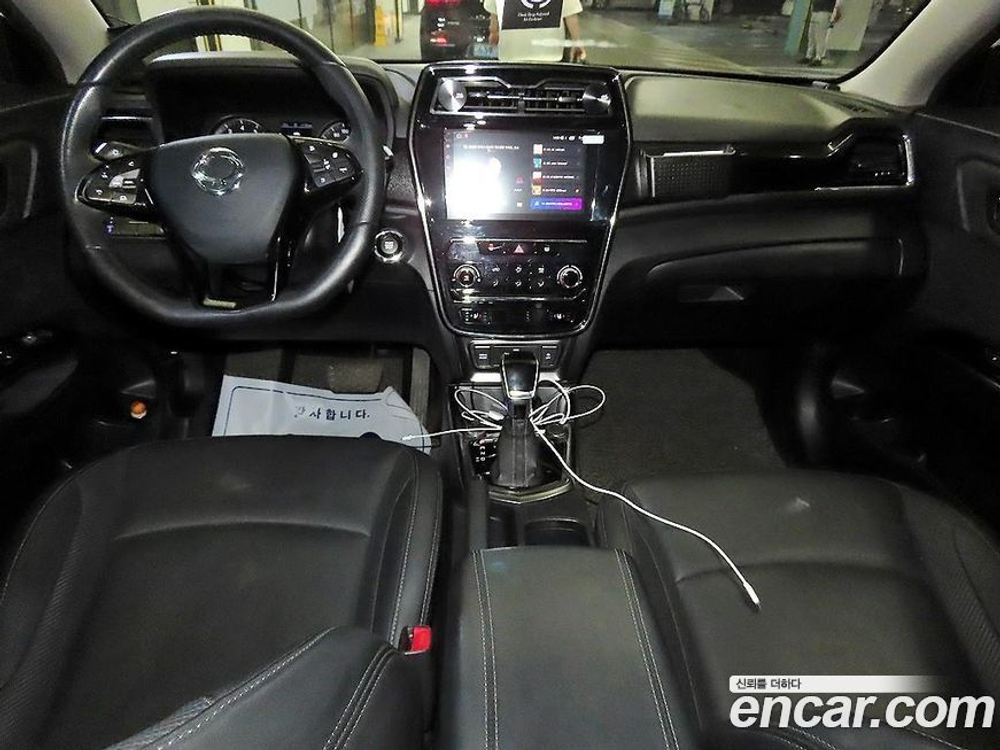 KG Mobility (Ssangyong) Very New Tivoli Бензин 1.5 2WD (11.2019)