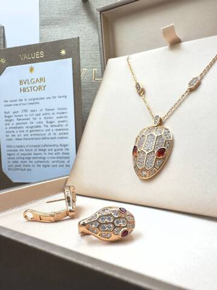 Серьги Bvlgari