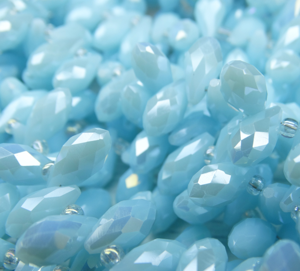 БКН002ДС612 Хрустальные бусины-капли, цвет: голубой AB непрозрачный, размер 6х12 мм, 15 шт.