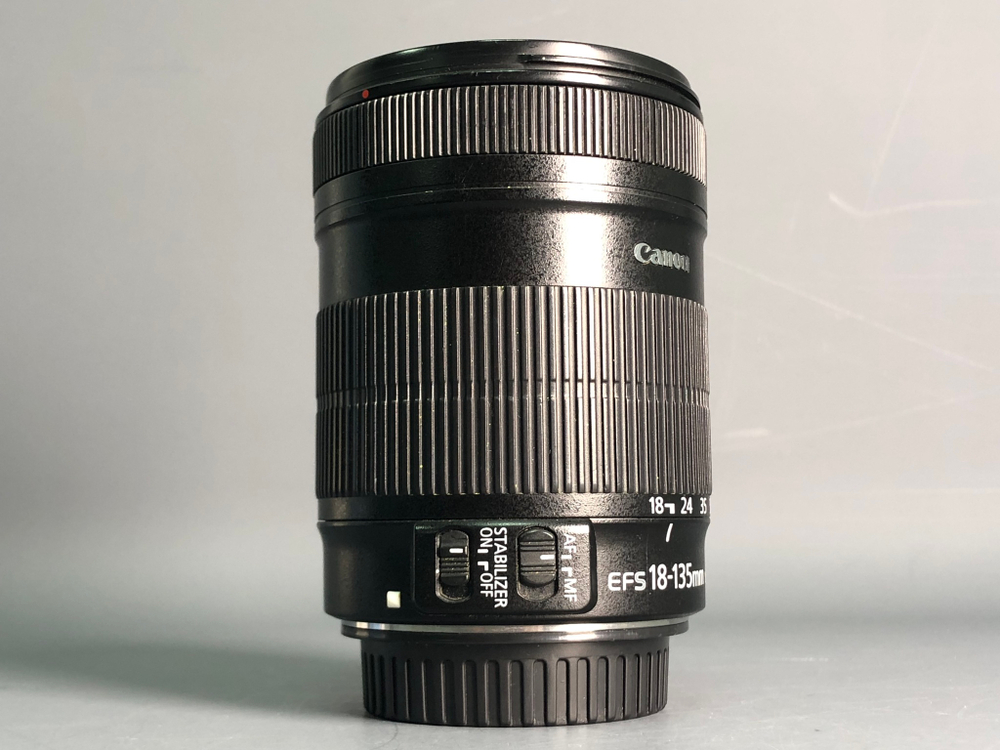 Canon EF-S 18-135mm 3.5-5.6 IS