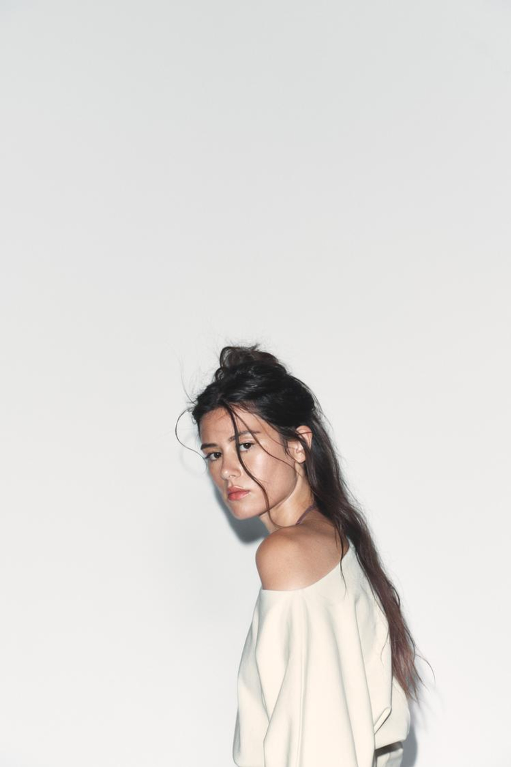 ZARA АСИММЕТРИЧНАЯ ХЛОПКОВАЯ ТОЛСТОВКА, ЭКРЮ