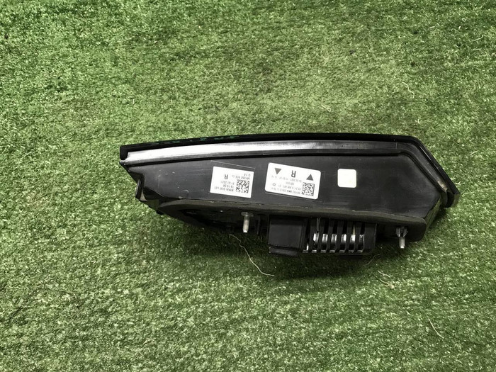 Фонарь правый внутренний BMW 5er G30 (2020-2023)