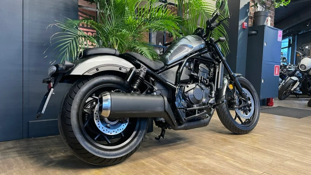 Honda CMX 1100 Rebel, 2025 серая