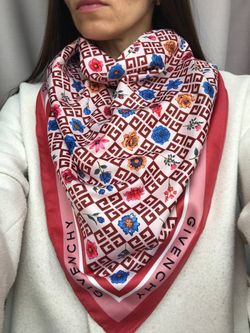 Платок женский Живанши
