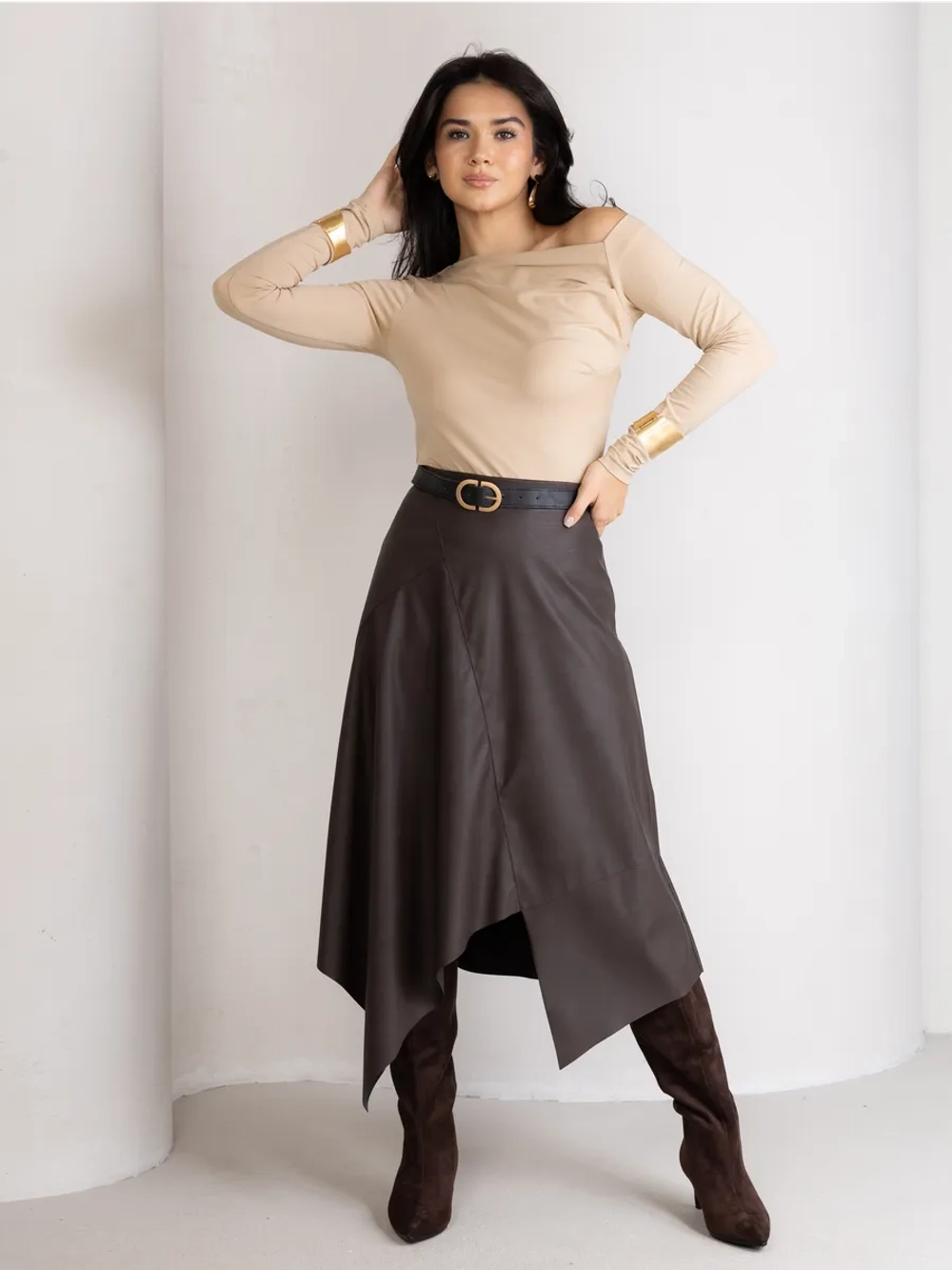 Юбка кожаная трапеция миди