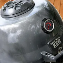 Угольный гриль Broil King KEG 5000, 47 см