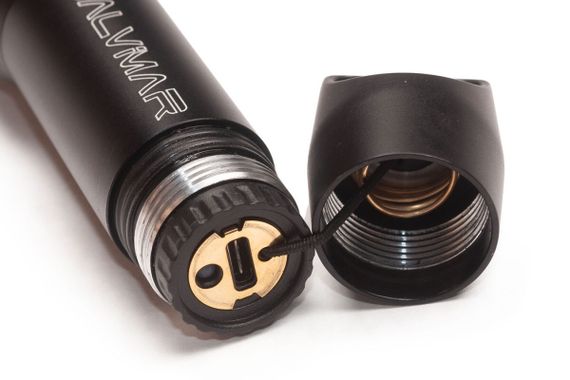 Фонарь Salvimar BLAST 1200 люмен, 1 диод, 1 аккумулятор 18650, ТЕПЛЫЙ свет