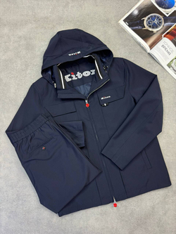 Прогулочный костюм Kiton