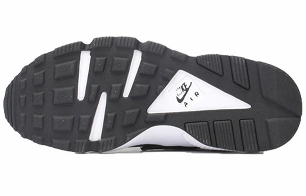 Кроссовки Nike Huarache Black White (W) (Женская размерная сетка)
