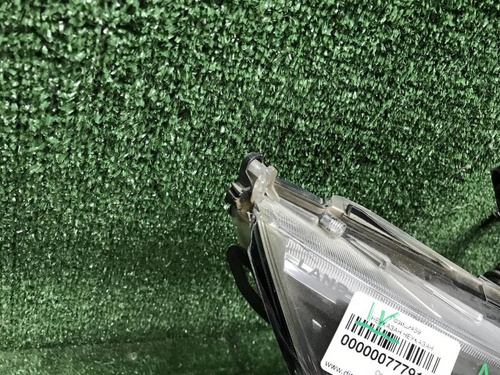 Битая Фара правая Toyota LC Prado 150 (17-нв) LED