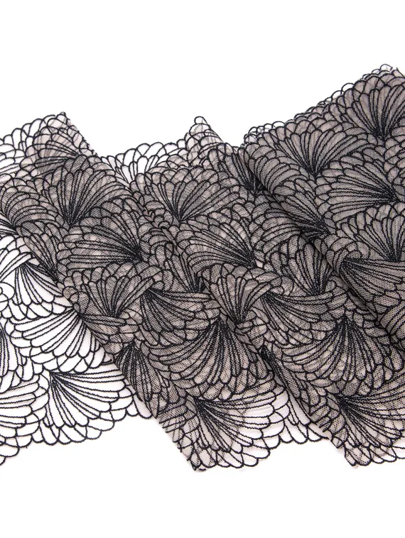 05-120 Вышивка на неэл. сетке 22 см, телесный/черный