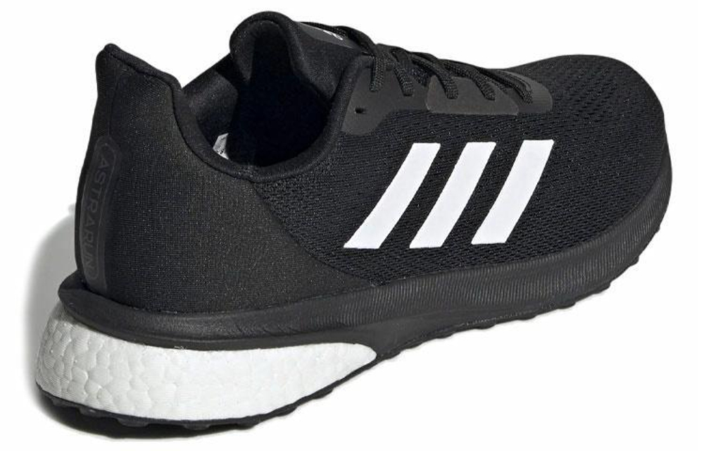 Кроссовки Adidas Astrarun