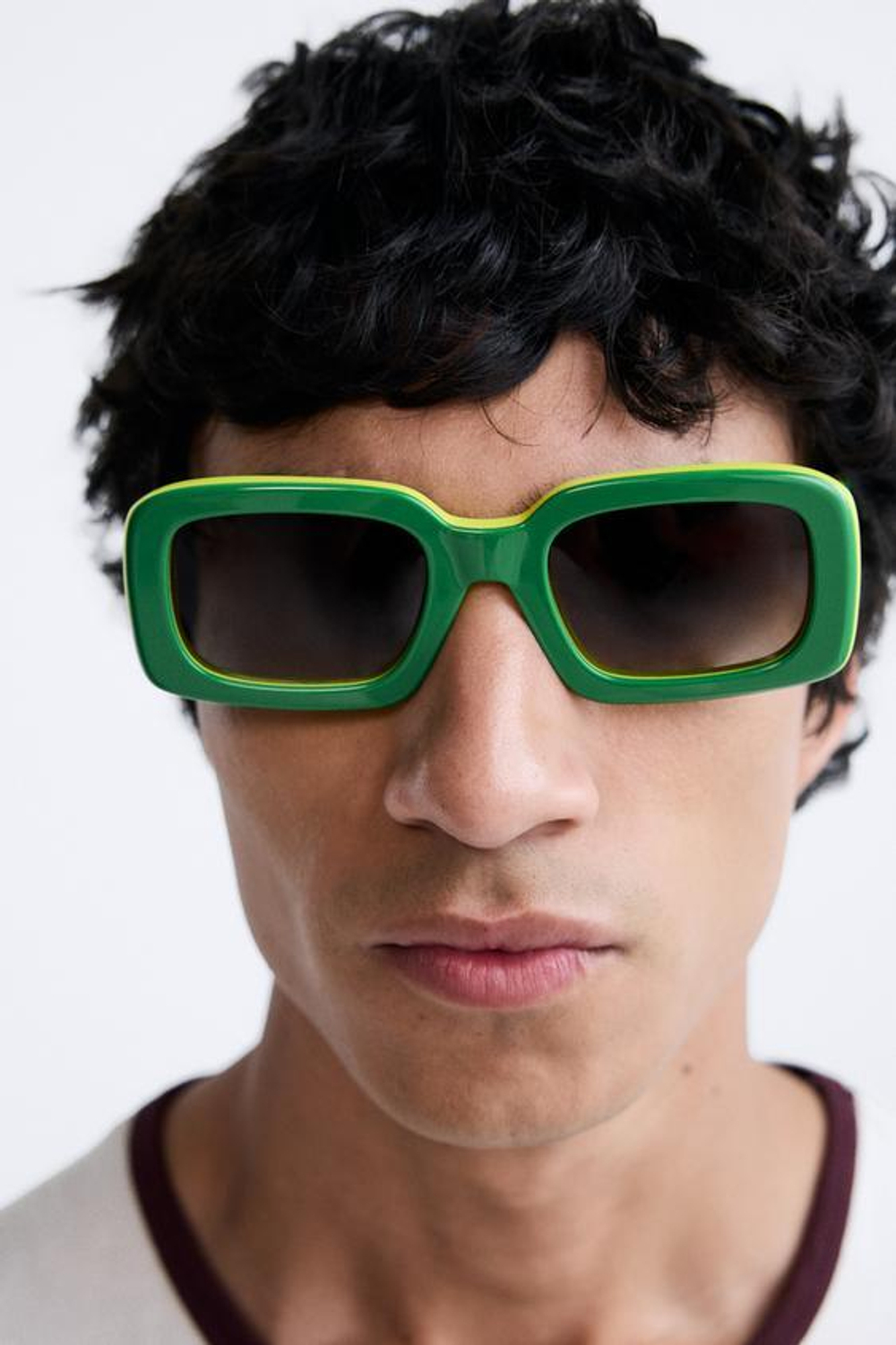 ZARA СОЛНЦЕЗАЩИТНЫЕ ОЧКИ В КОНТРАСТНОЙ ПРЯМОУГОЛЬНОЙ ОПРАВЕ, ЗЕЛЕНЫЙ