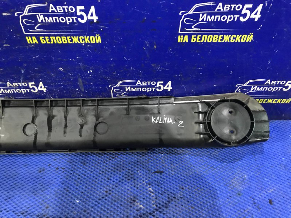 Усилитель переднего бампера LADA KALINA 2006