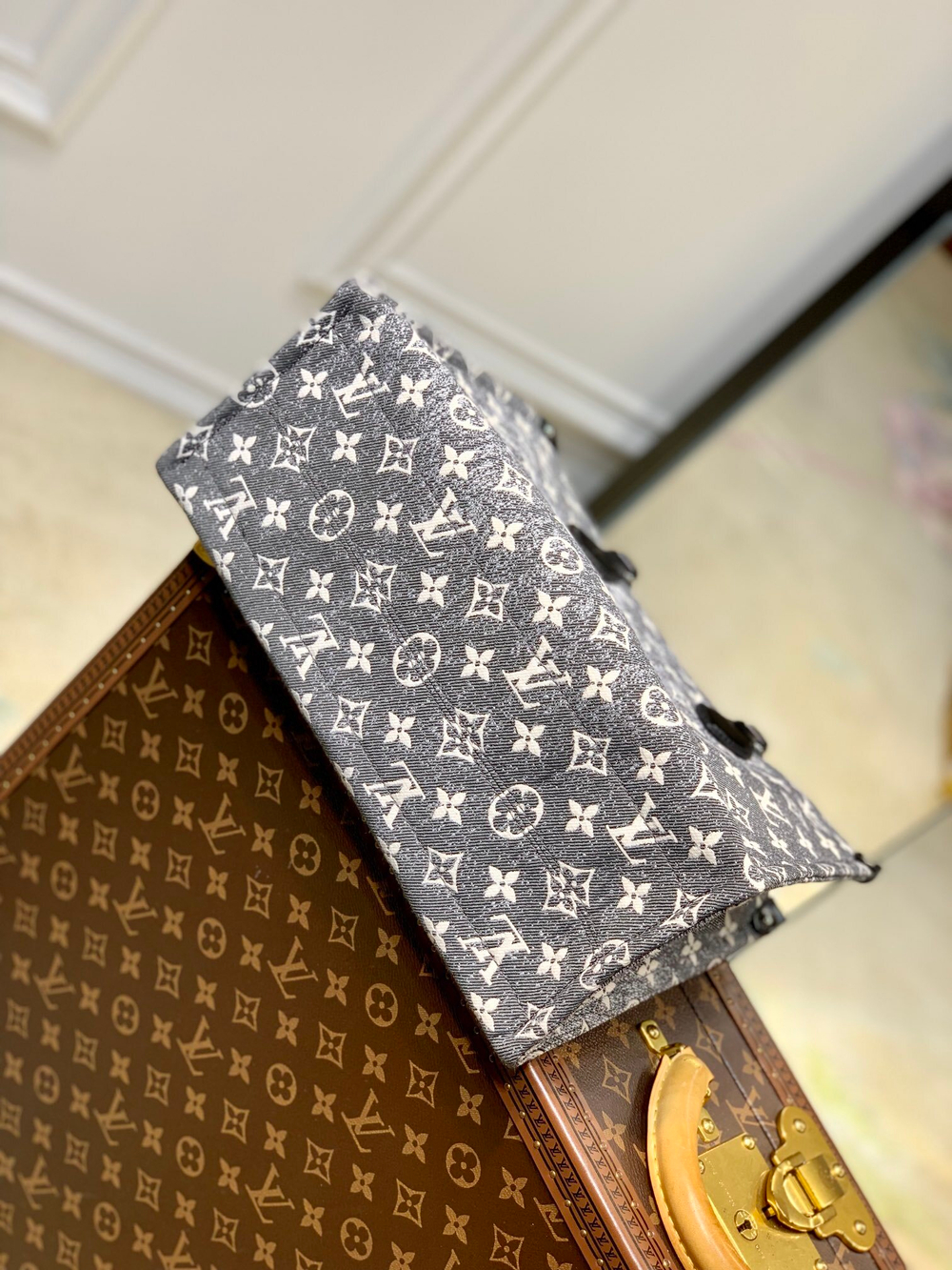 Louis Vuitton Onthego MM