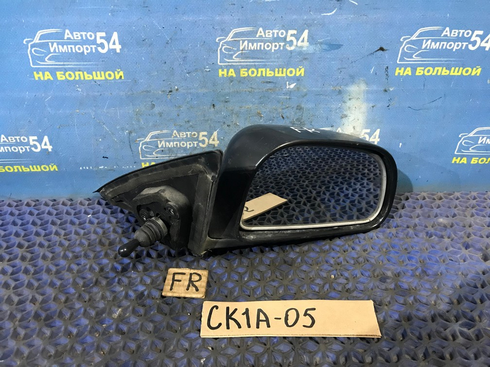 Зеркало правое MITSUBISHI LANCER 1998