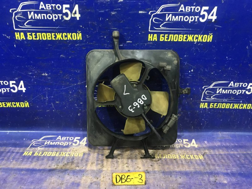 Диффузор радиатора кондиционера Honda INTEGRA 2000