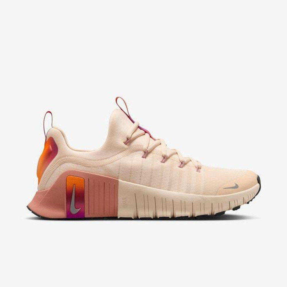 Кроссовки женские Nike Free Metcon 6 SE (Кремовые) - HQ7399-200